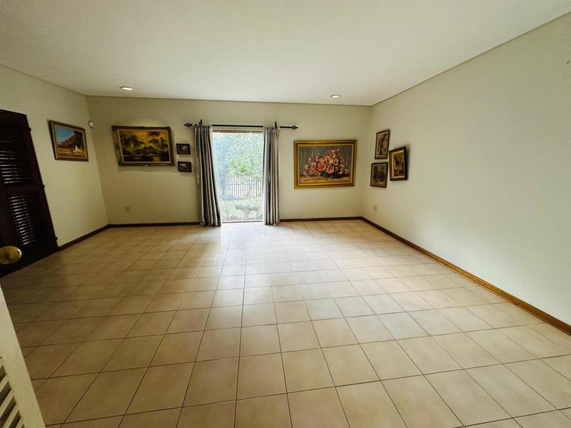 4 Bedroom Property for Sale in Bramley Park Gauteng