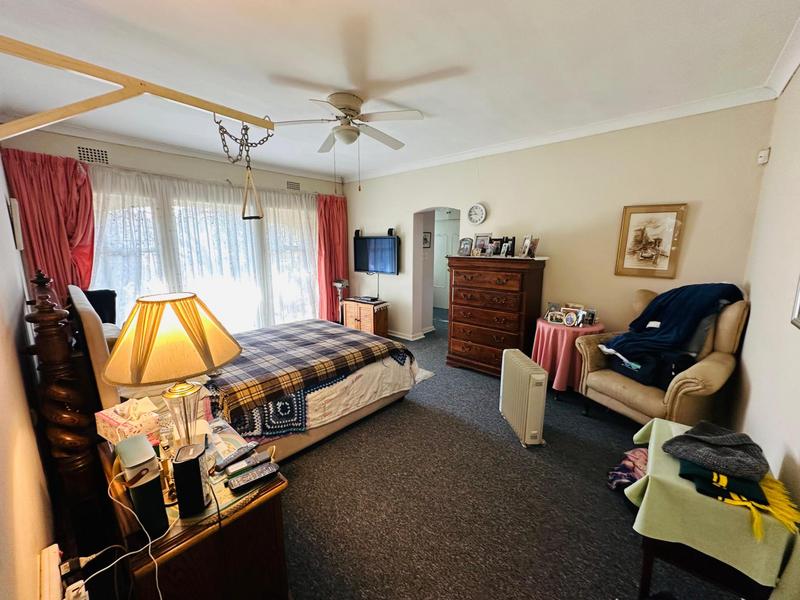 4 Bedroom Property for Sale in Bramley Park Gauteng