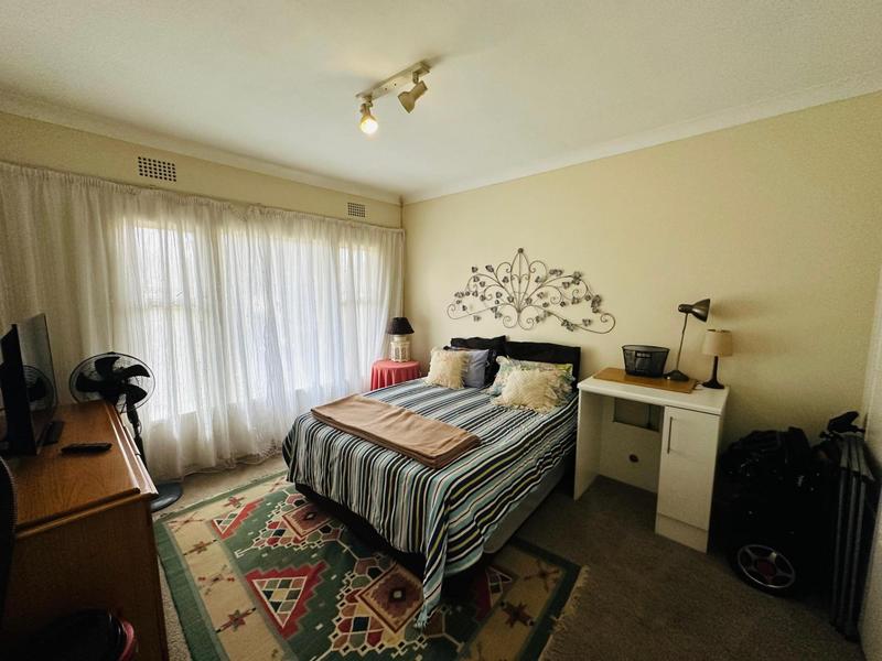 4 Bedroom Property for Sale in Bramley Park Gauteng