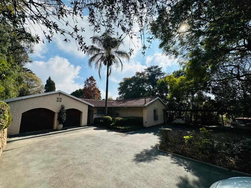 4 Bedroom Property for Sale in Bramley Park Gauteng