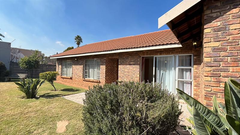 7 Bedroom Property for Sale in Elspark Gauteng