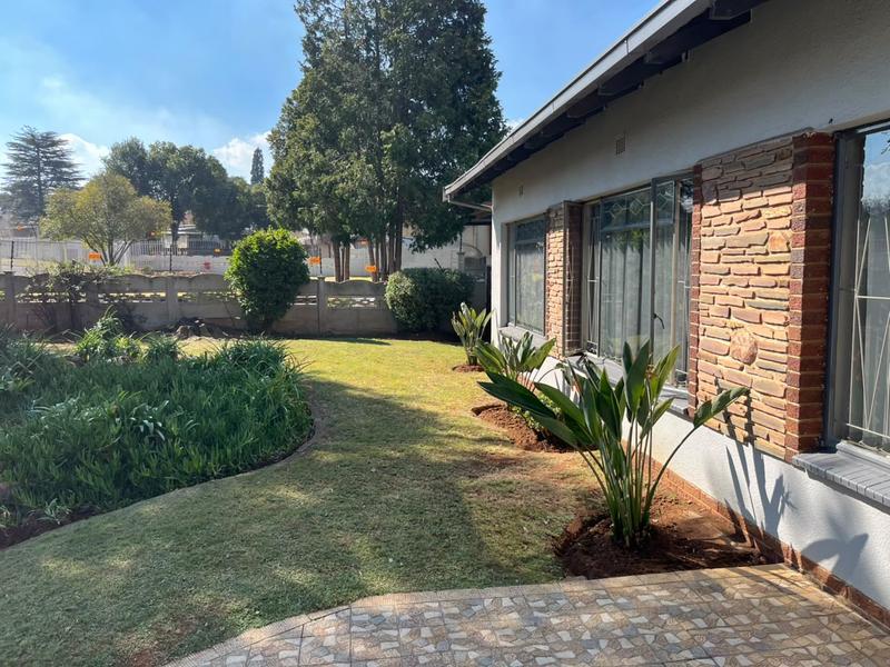 7 Bedroom Property for Sale in Elspark Gauteng