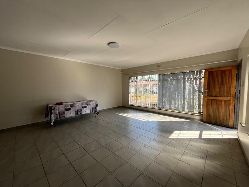 7 Bedroom Property for Sale in Elspark Gauteng