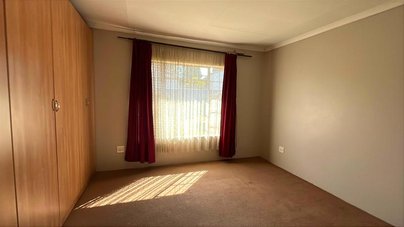 7 Bedroom Property for Sale in Elspark Gauteng
