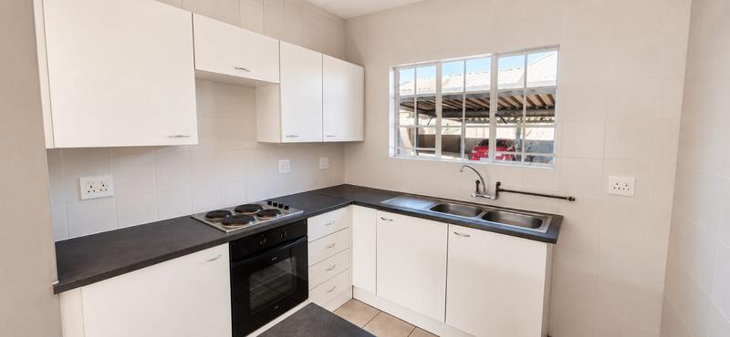 3 Bedroom Property for Sale in Roodekrans Gauteng