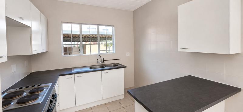 3 Bedroom Property for Sale in Roodekrans Gauteng
