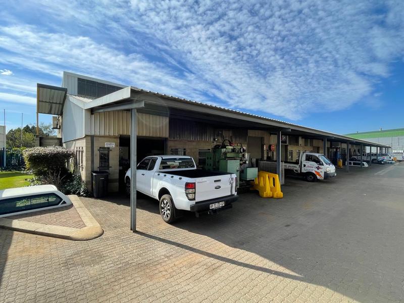 To Let Commercial Property for Rent in Hennopspark Gauteng