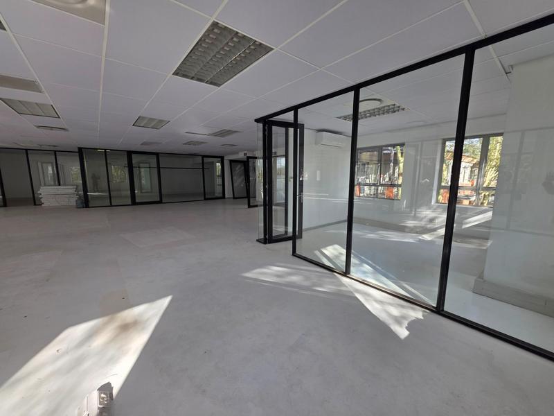 To Let Commercial Property for Rent in Faerie Glen Gauteng