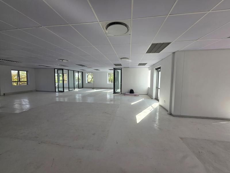 To Let Commercial Property for Rent in Faerie Glen Gauteng