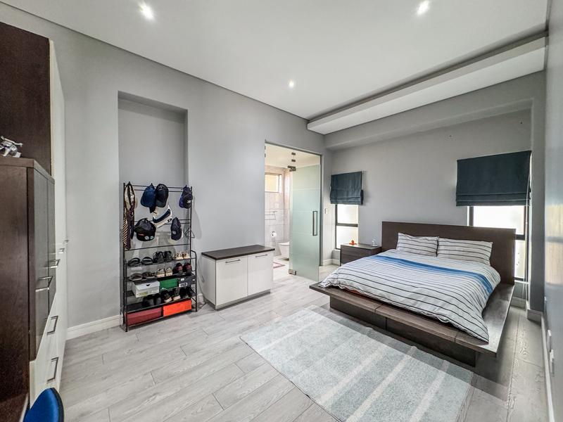 To Let 4 Bedroom Property for Rent in Midstream Estate Gauteng