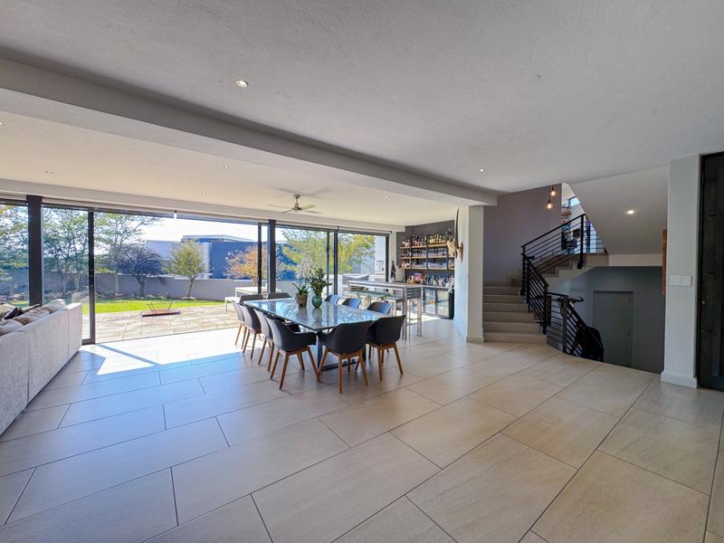 4 Bedroom Property for Sale in Midstream Ridge Gauteng