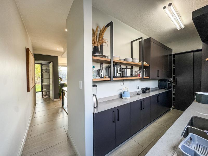 4 Bedroom Property for Sale in Midstream Ridge Gauteng