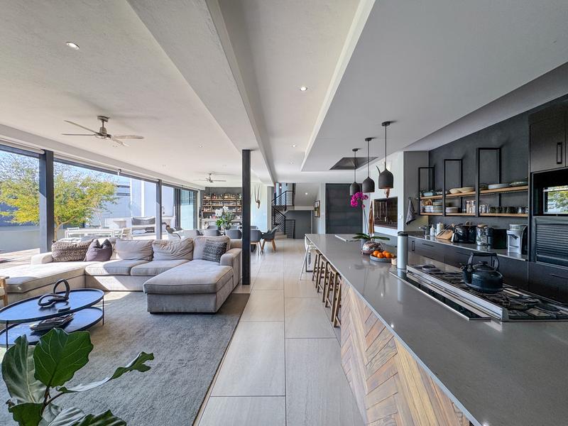 4 Bedroom Property for Sale in Midstream Ridge Gauteng