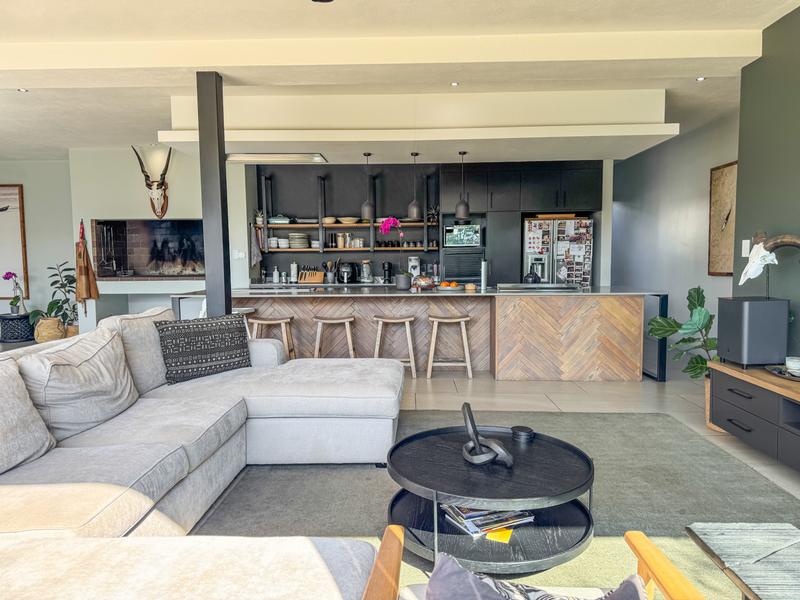 4 Bedroom Property for Sale in Midstream Ridge Gauteng