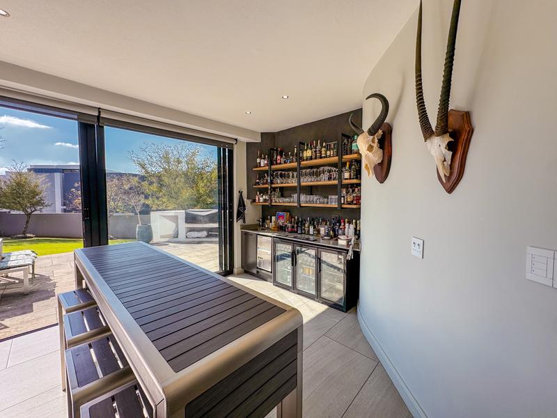 4 Bedroom Property for Sale in Midstream Ridge Gauteng