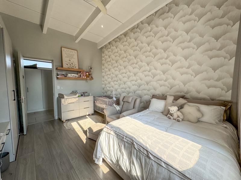 4 Bedroom Property for Sale in Midstream Ridge Gauteng