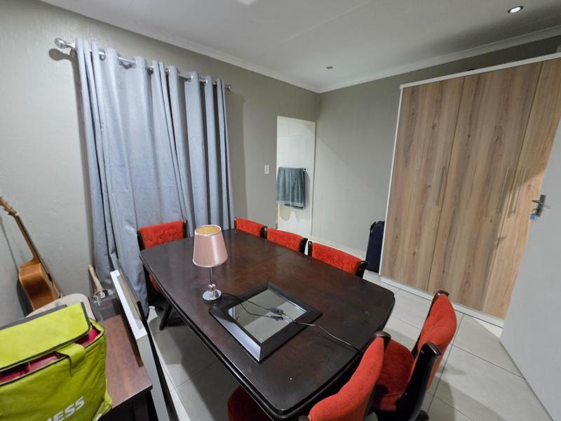 3 Bedroom Property for Sale in Hennopspark Gauteng