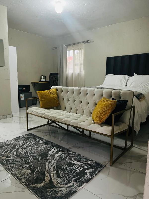 To Let 1 Bedroom Property for Rent in Freeway Park Gauteng