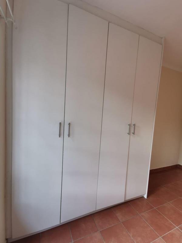 To Let 1 Bedroom Property for Rent in Glen Austin Gauteng