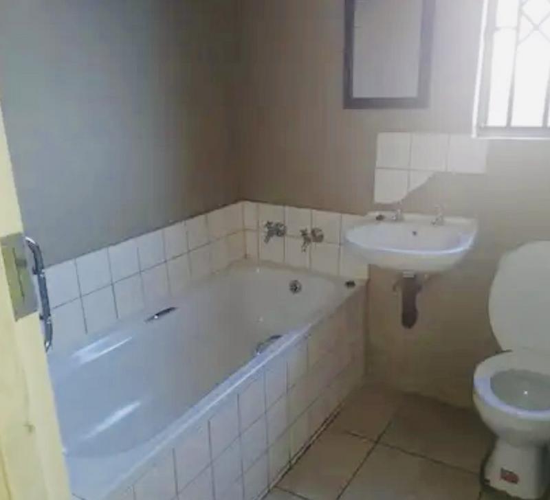 3 Bedroom Property for Sale in Protea Glen Gauteng