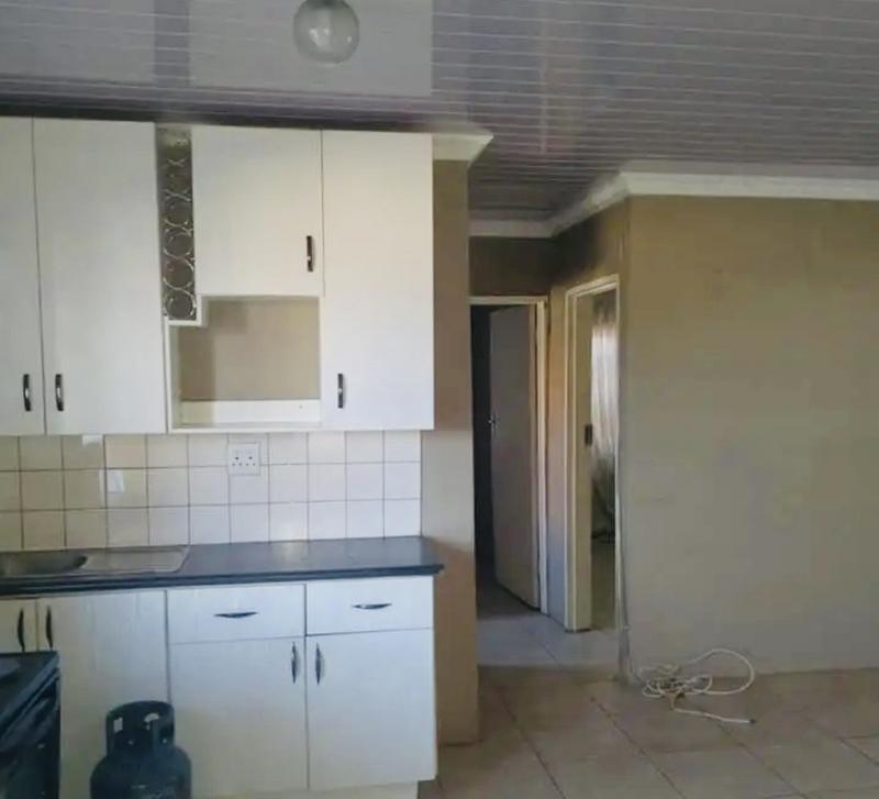 3 Bedroom Property for Sale in Protea Glen Gauteng