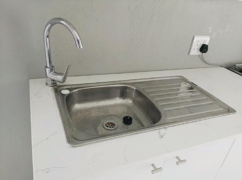 To Let 1 Bedroom Property for Rent in Benoni Gauteng