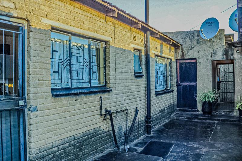 2 Bedroom Property for Sale in Tembisa Gauteng