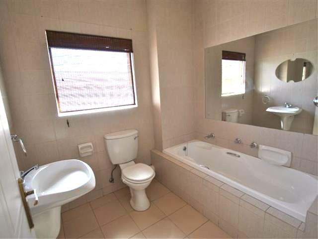 To Let 2 Bedroom Property for Rent in Morningside Gauteng
