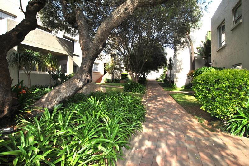 To Let 2 Bedroom Property for Rent in Morningside Gauteng