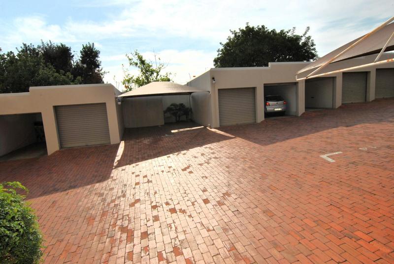 To Let 2 Bedroom Property for Rent in Morningside Gauteng