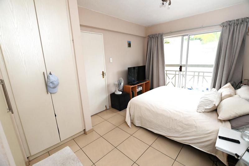 1 Bedroom Property for Sale in Sandton Central Gauteng