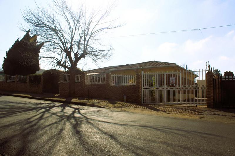 5 Bedroom Property for Sale in Primrose Gauteng