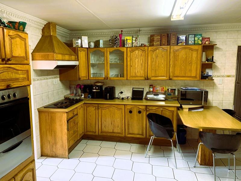 5 Bedroom Property for Sale in Primrose Gauteng