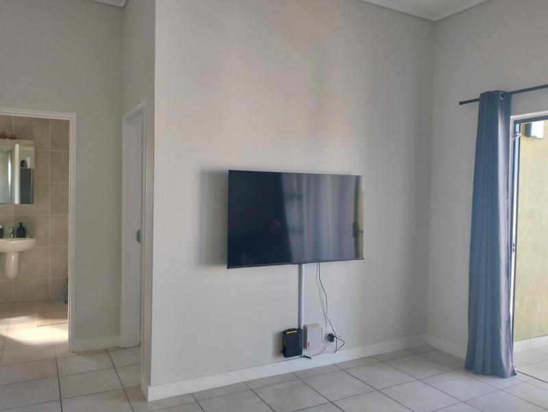 1 Bedroom Property for Sale in Linbro Park Gauteng