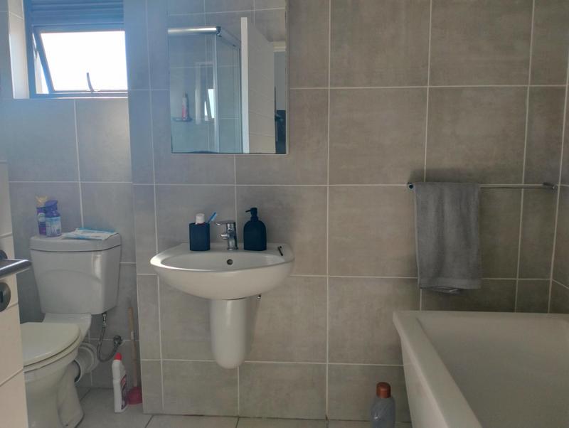 1 Bedroom Property for Sale in Linbro Park Gauteng
