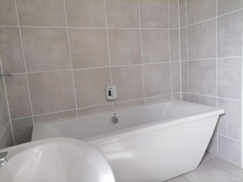 1 Bedroom Property for Sale in Linbro Park Gauteng