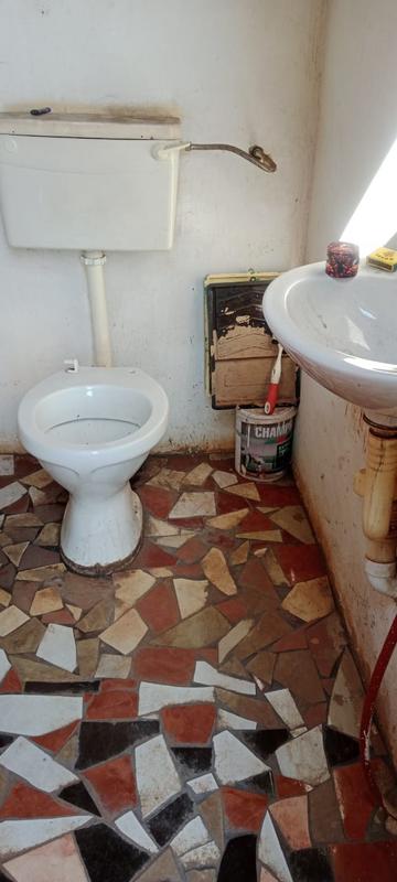 4 Bedroom Property for Sale in Vosloorus Gauteng