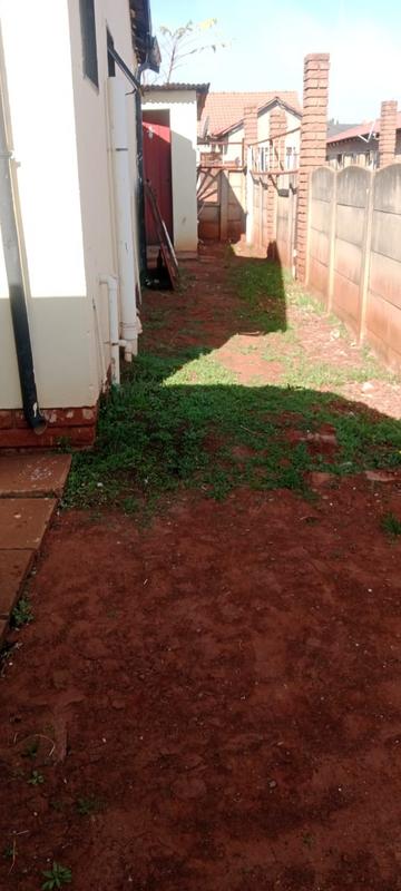 4 Bedroom Property for Sale in Vosloorus Gauteng