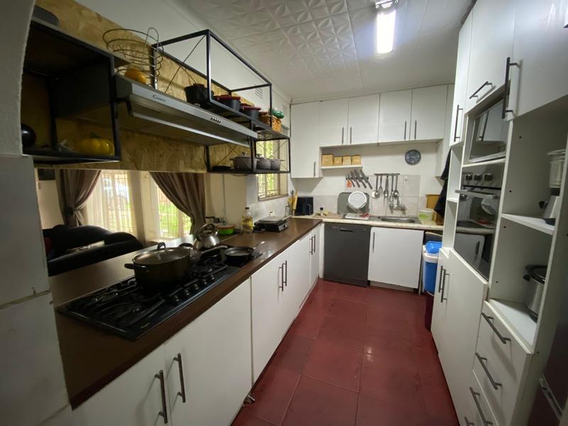 To Let 3 Bedroom Property for Rent in Birchleigh Gauteng
