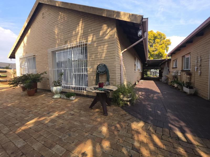 3 Bedroom Property for Sale in Randhart Gauteng