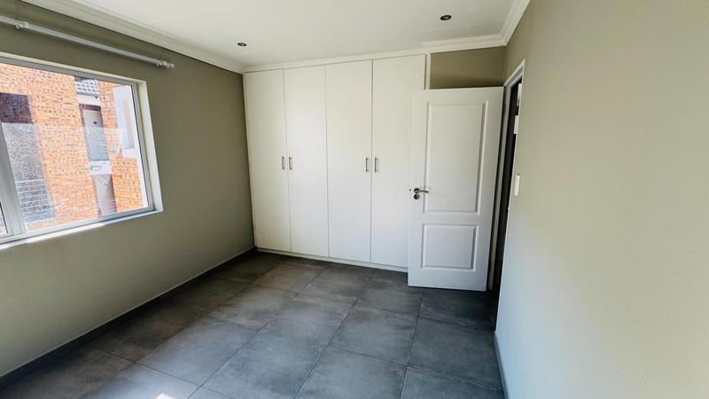 2 Bedroom Property for Sale in Germiston Central Gauteng