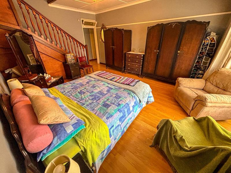 4 Bedroom Property for Sale in Linmeyer Gauteng