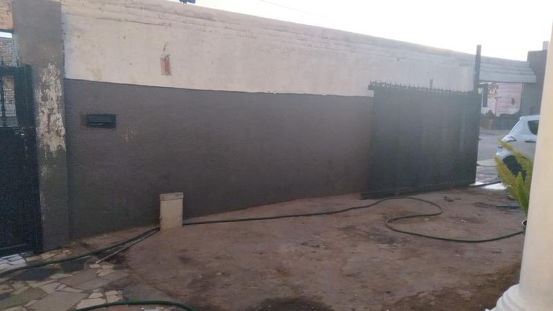 3 Bedroom Property for Sale in Naledi Ext 2 Gauteng