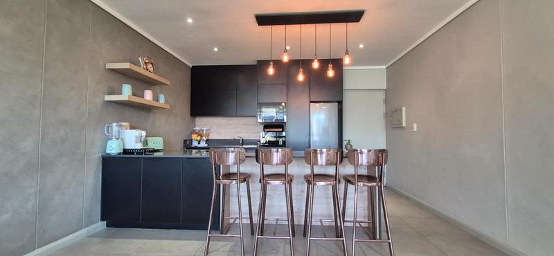 To Let 2 Bedroom Property for Rent in Midfield Estate Gauteng