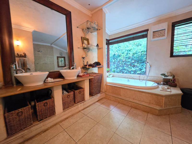 4 Bedroom Property for Sale in Glenvista Gauteng