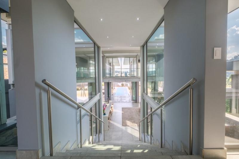 5 Bedroom Property for Sale in Eye of Africa Gauteng