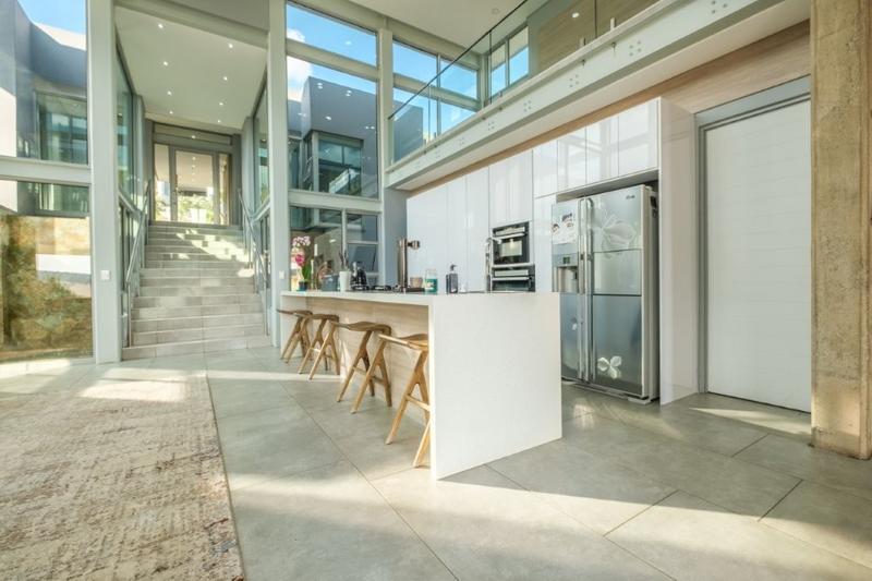 5 Bedroom Property for Sale in Eye of Africa Gauteng