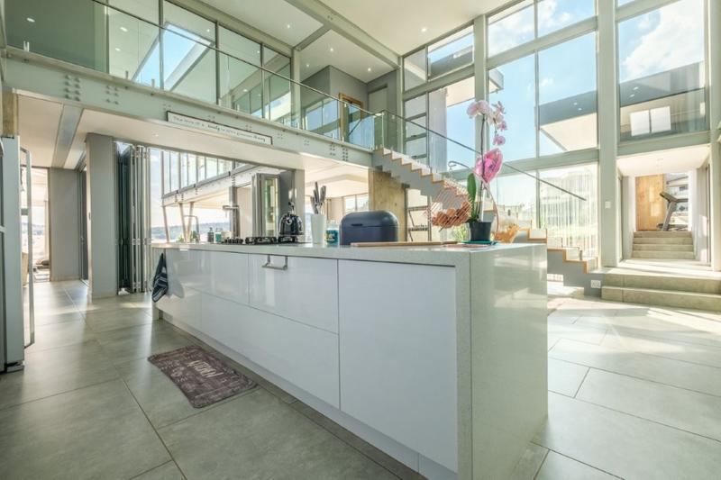 5 Bedroom Property for Sale in Eye of Africa Gauteng