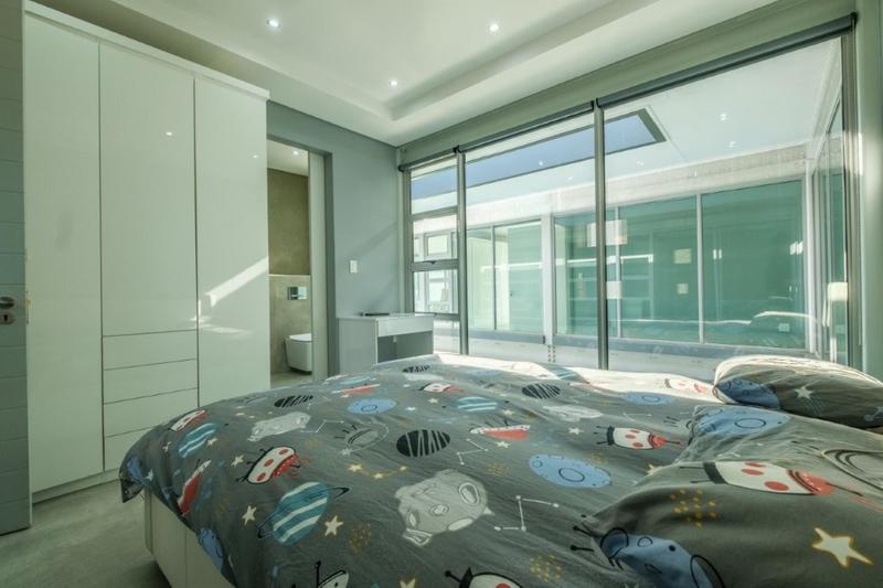 5 Bedroom Property for Sale in Eye of Africa Gauteng