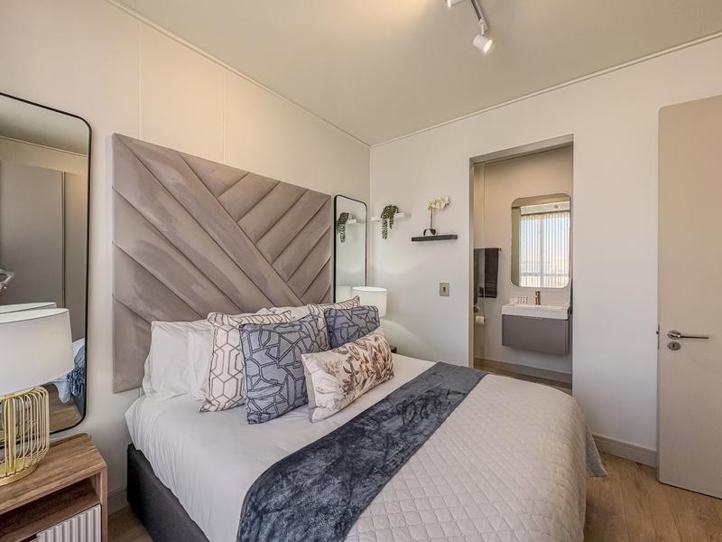 To Let 2 Bedroom Property for Rent in Rosebank Gauteng